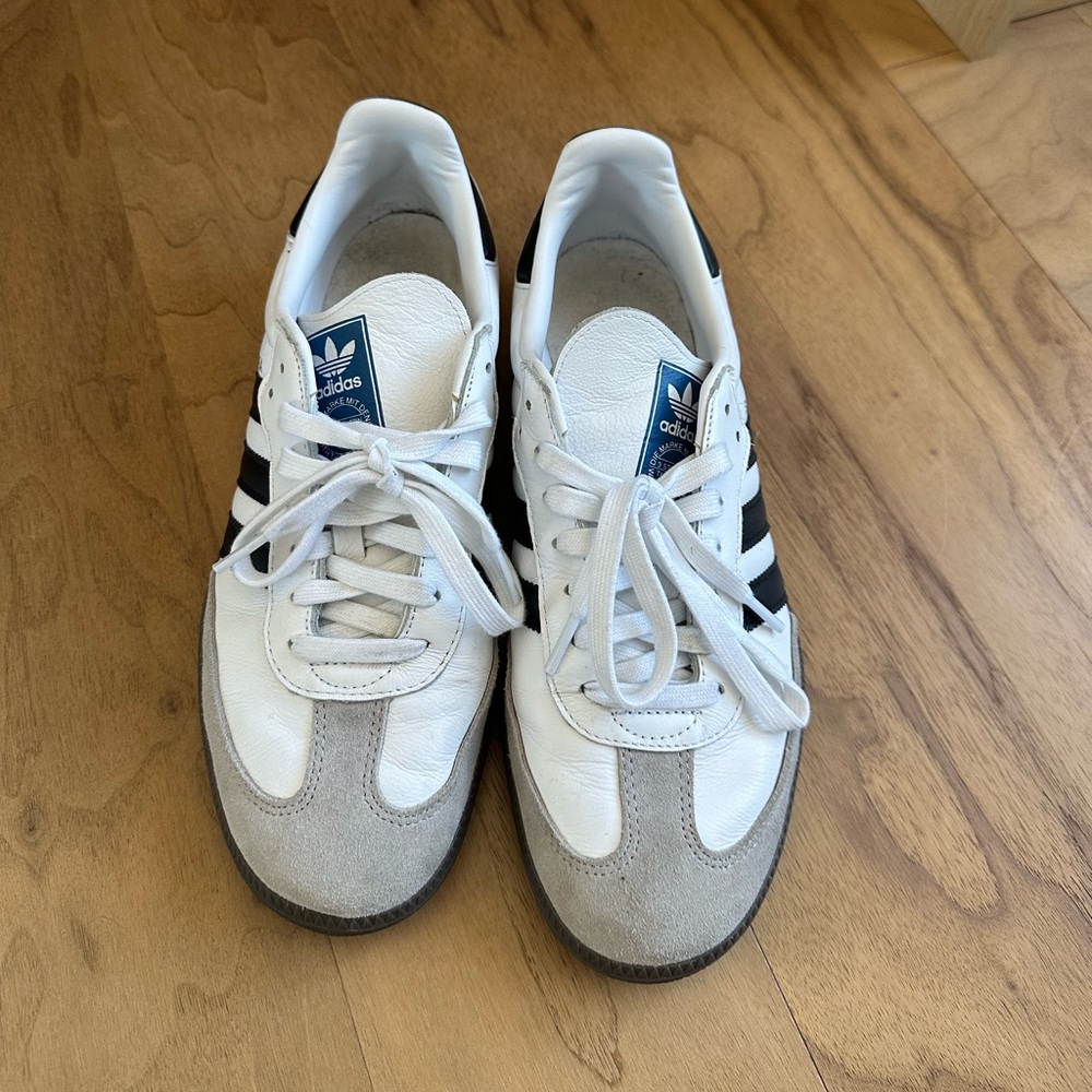 Adidas sambas
